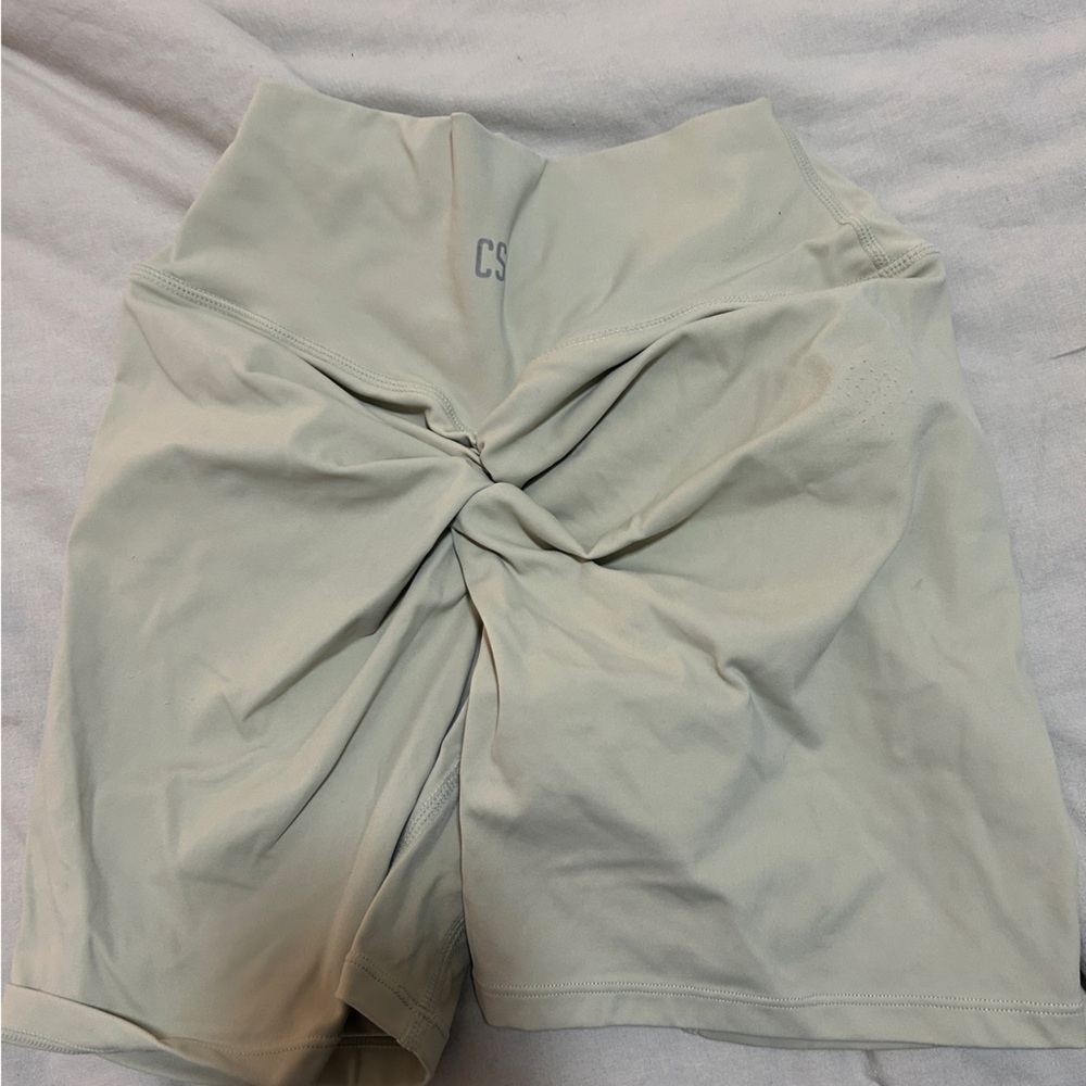 Crop shop boutique Freedom Scrunch Shorts 6" | chai